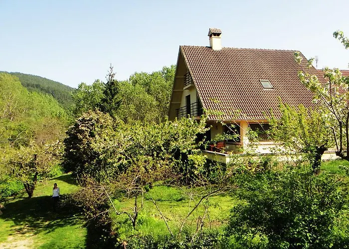 Puente Canto De GredosCasa Rural